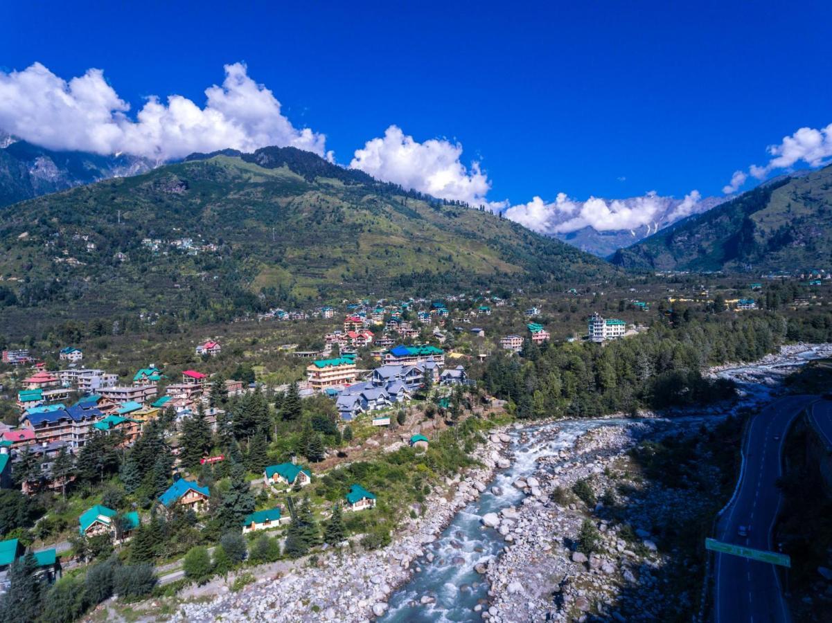 The Highland Park Hotel Manali  Exterior photo