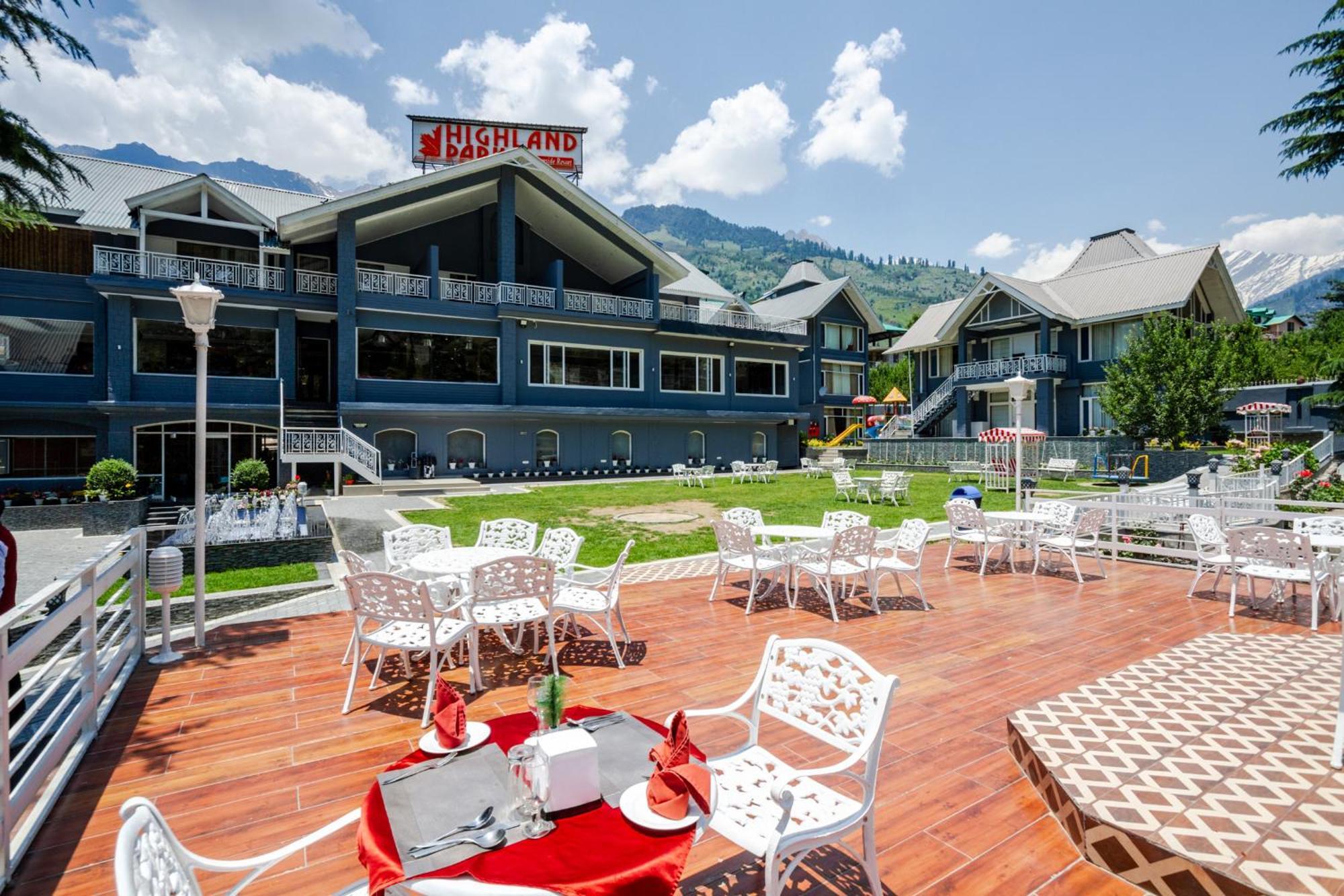 The Highland Park Hotel Manali  Exterior photo