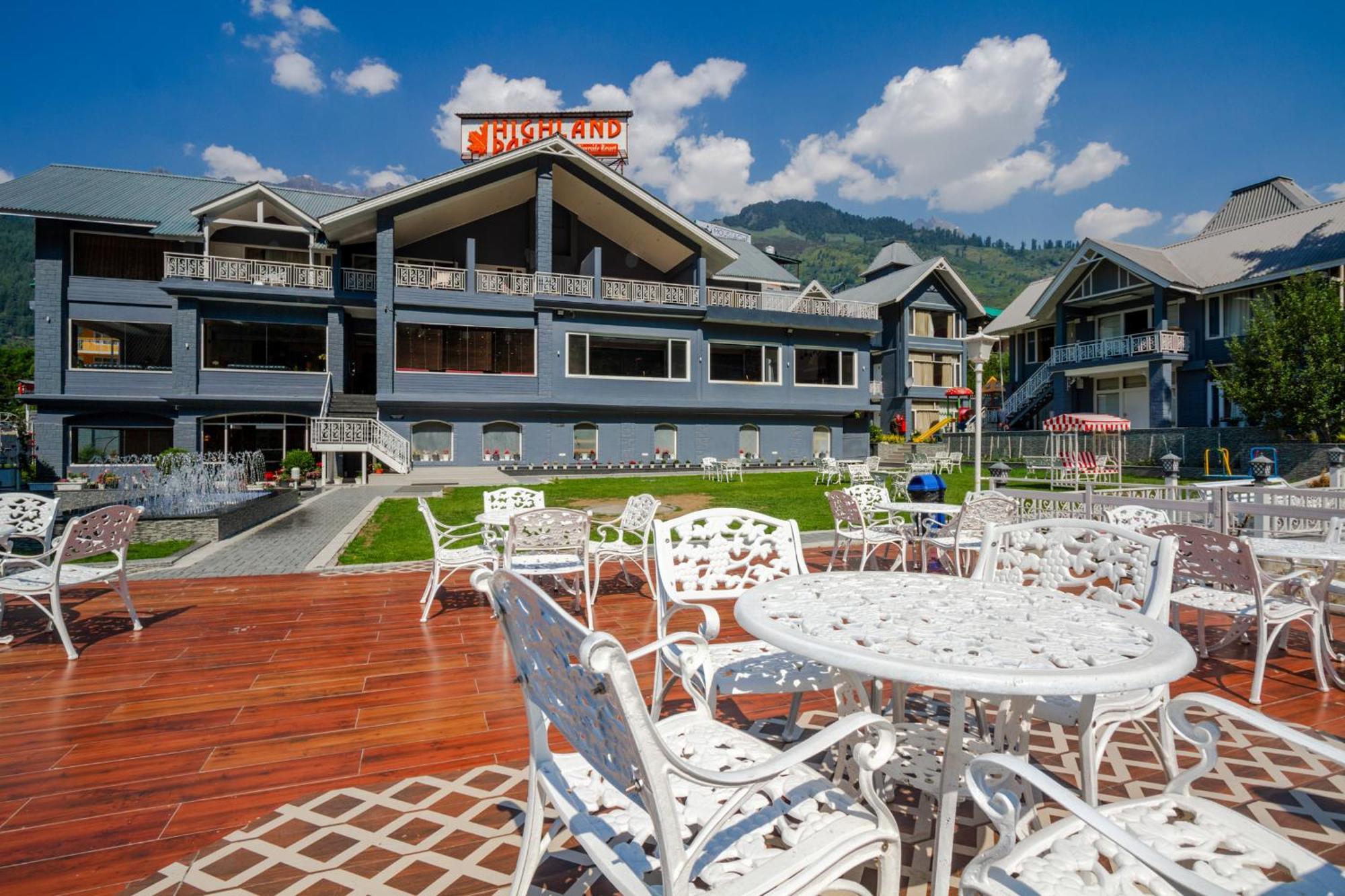 The Highland Park Hotel Manali  Exterior photo