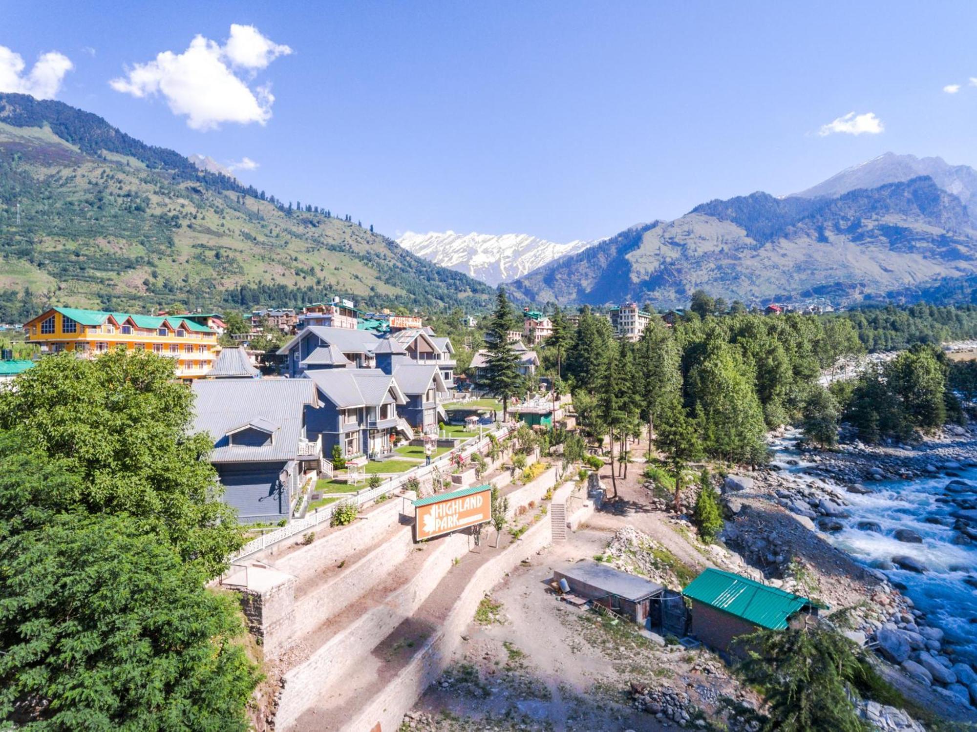 The Highland Park Hotel Manali  Exterior photo