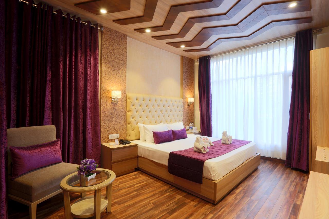 The Highland Park Hotel Manali  Exterior photo