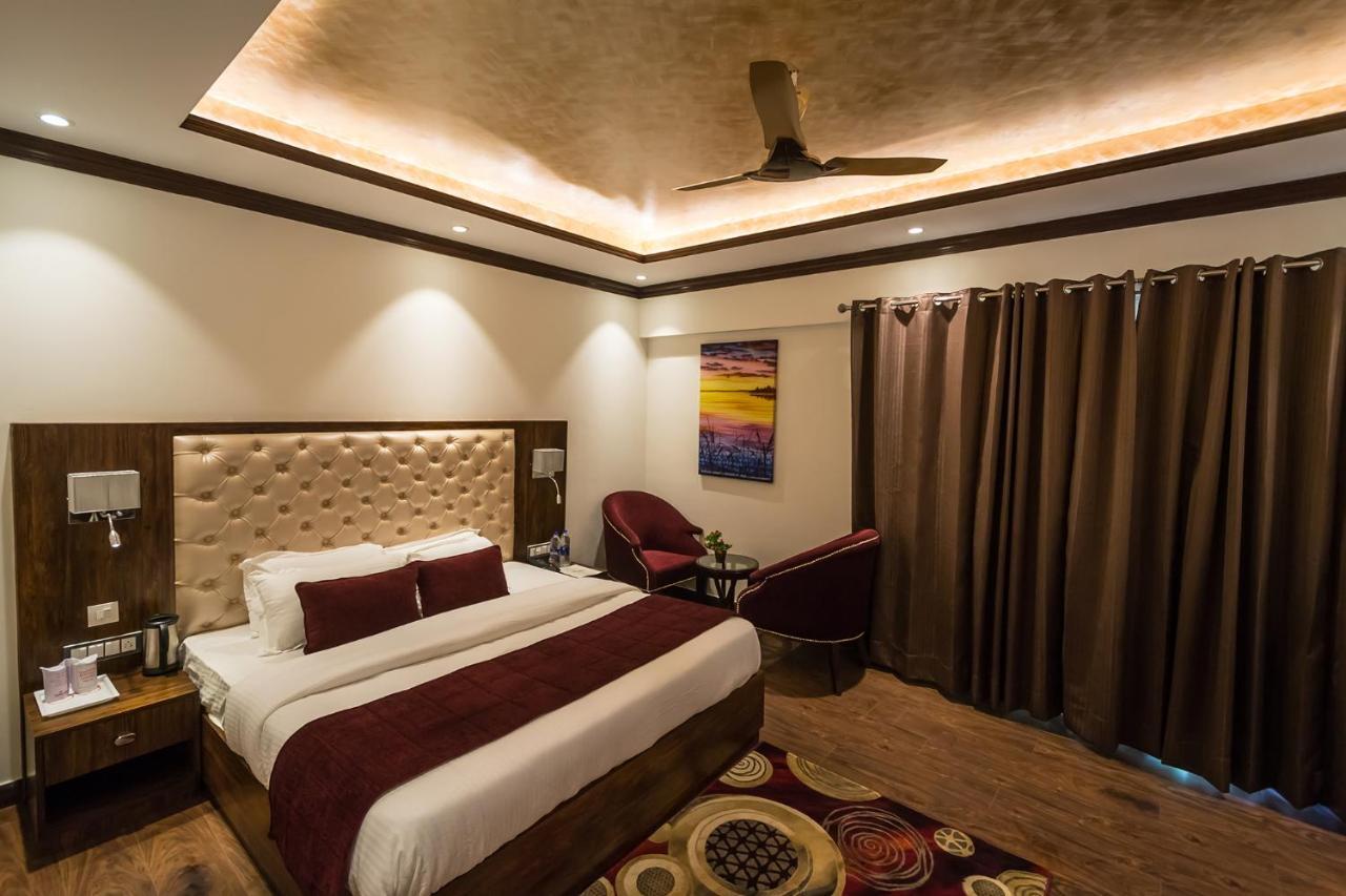 The Highland Park Hotel Manali  Exterior photo