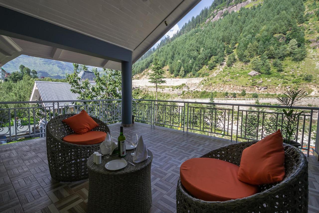 The Highland Park Hotel Manali  Exterior photo