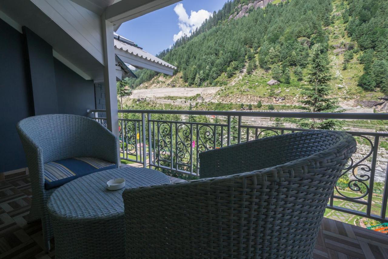 The Highland Park Hotel Manali  Exterior photo