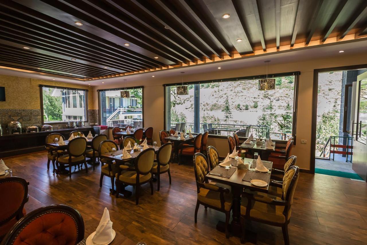 The Highland Park Hotel Manali  Exterior photo