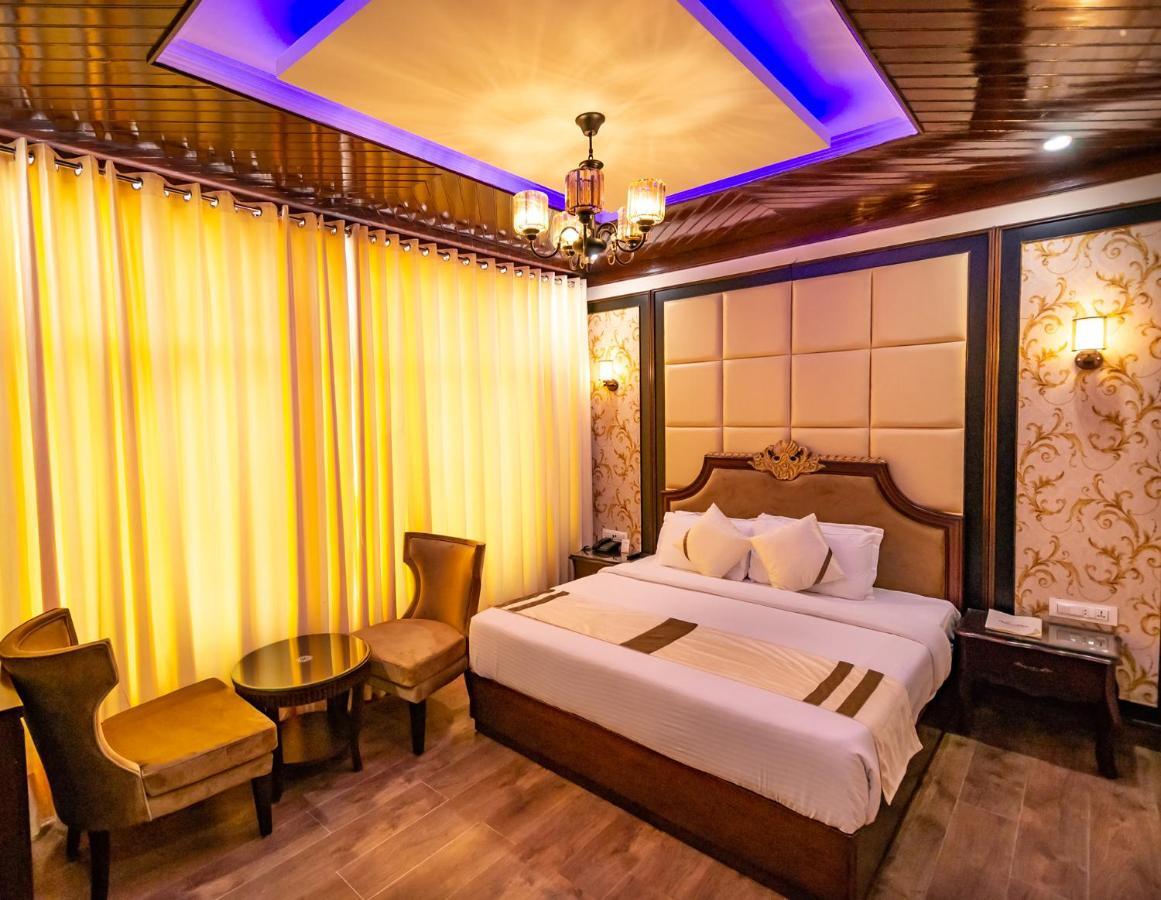The Highland Park Hotel Manali  Exterior photo
